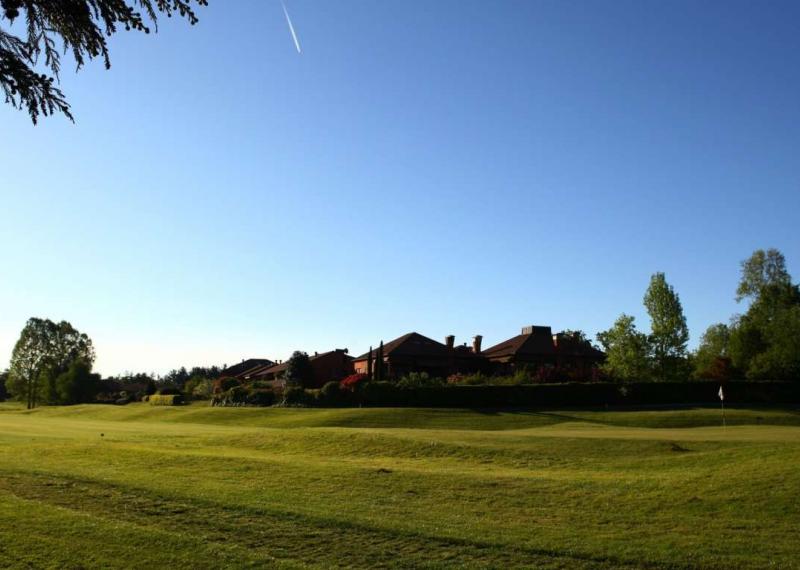 Vista sul fairway del Monticello Golf