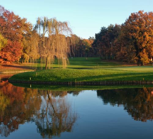 Castelconturbia golf club